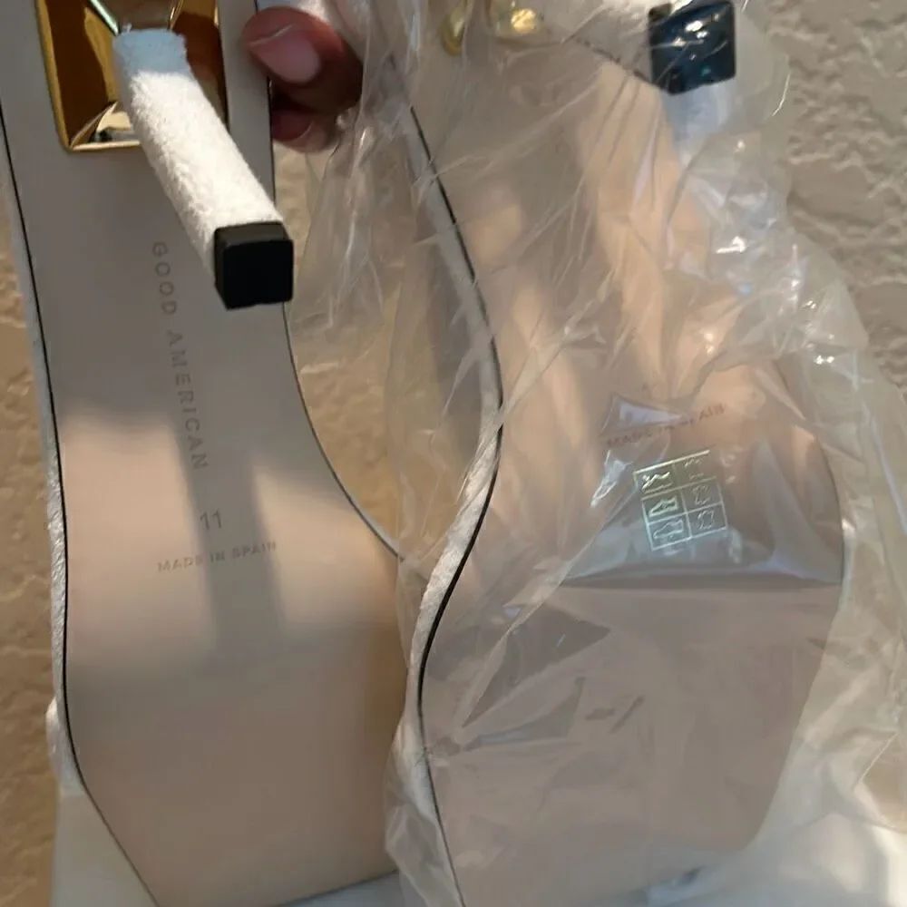 Good American Women's 11 White Terry Heel Sandals Double Strap Pool Vacation New - Picture 6 of 11